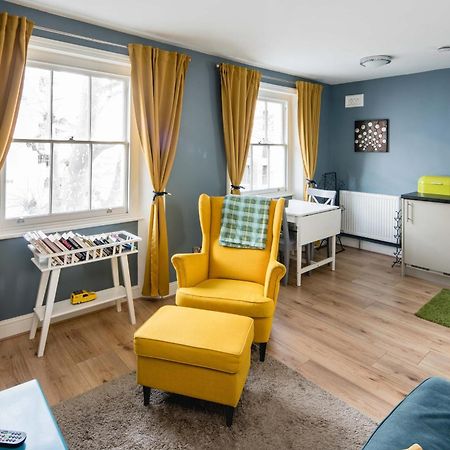 Superb 1Bd Flat In The Heart Of Camden Town Appartement Londen Buitenkant foto