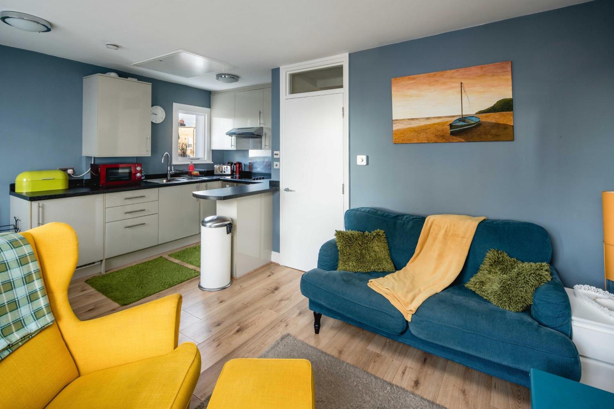 Superb 1Bd Flat In The Heart Of Camden Town Appartement Londen Buitenkant foto