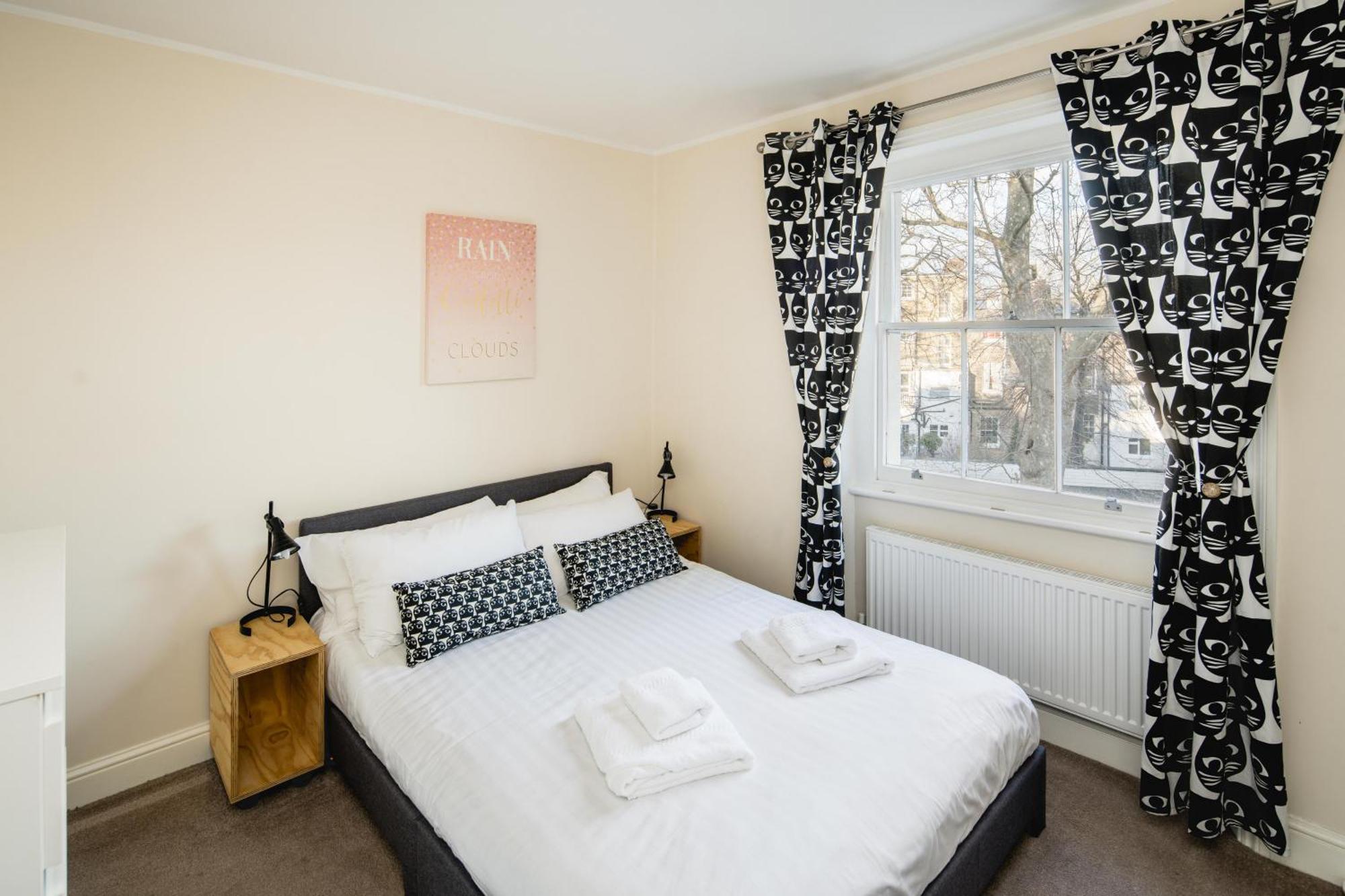 Superb 1Bd Flat In The Heart Of Camden Town Appartement Londen Buitenkant foto